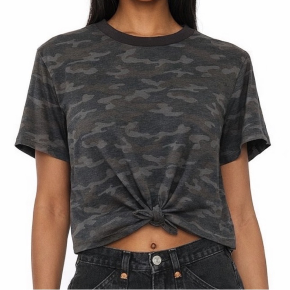 Women’s tie front camo crop top tshirt short sleeve hunting country rustic small